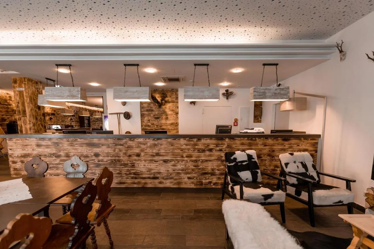 Jaeger'S Munich Hostel